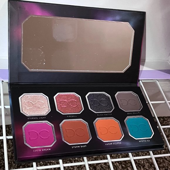 Dominique Cosmetics | Celestial Thunder Palette - Picture 3 of 5